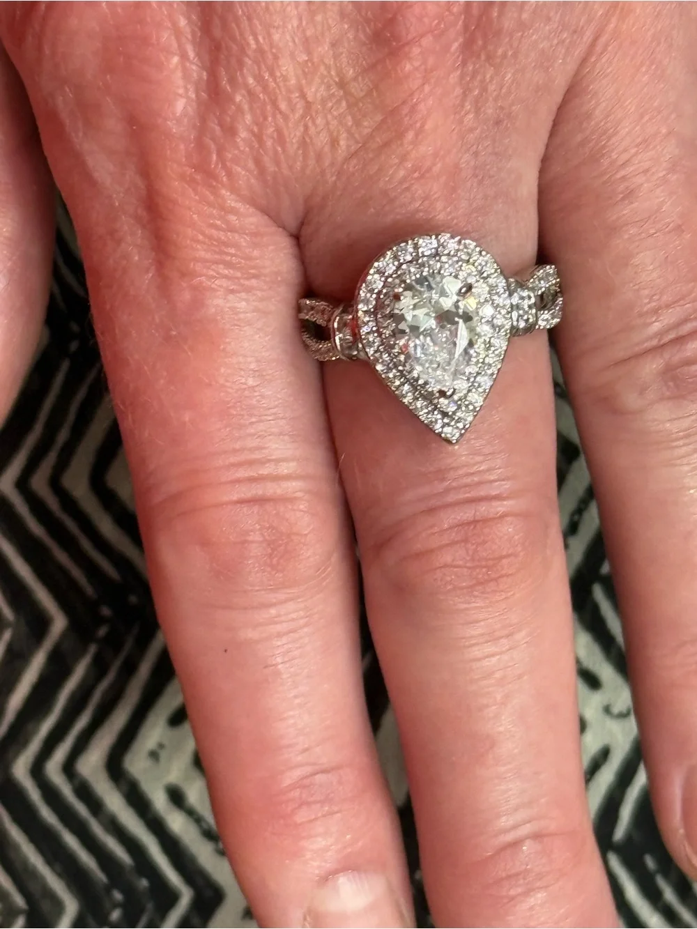 NWT-3CTW Sterling Silver double-halo pear/teardrop moissanite engagement ring